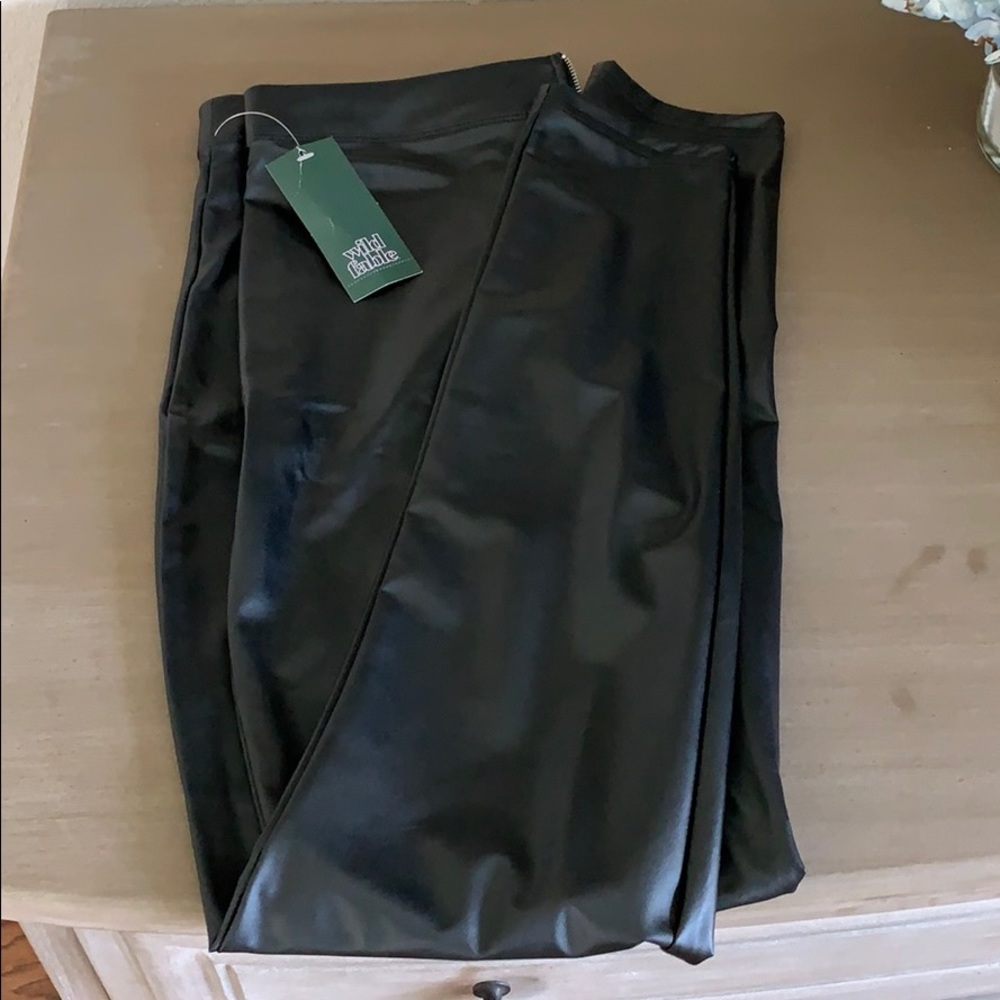 Faux leather leggings